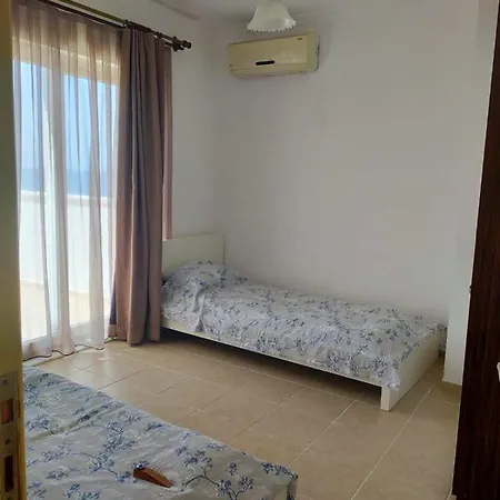 Villa Beyaz Sahil Evleri Sitesi *