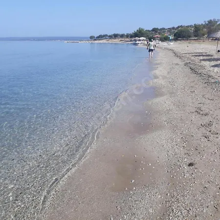 Beyaz Sahil Evleri Sitesi *