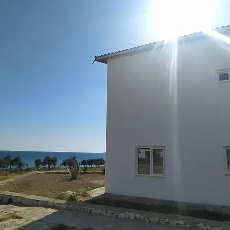 Beyaz Sahil Evleri Sitesi