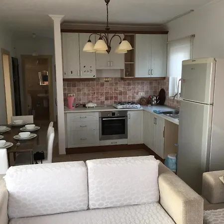 Villa Beyaz Sahil Evleri Sitesi *