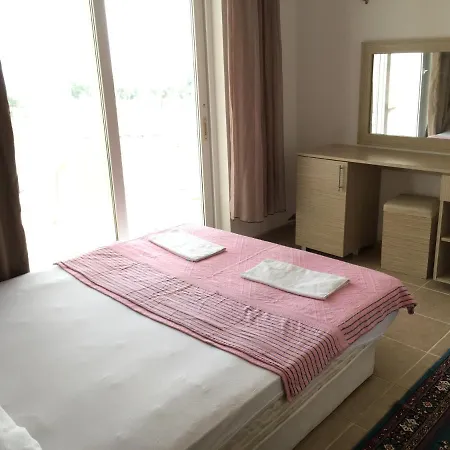 Villa Beyaz Sahil Evleri Sitesi *