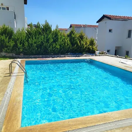 Villa Beyaz Sahil Evleri Sitesi *