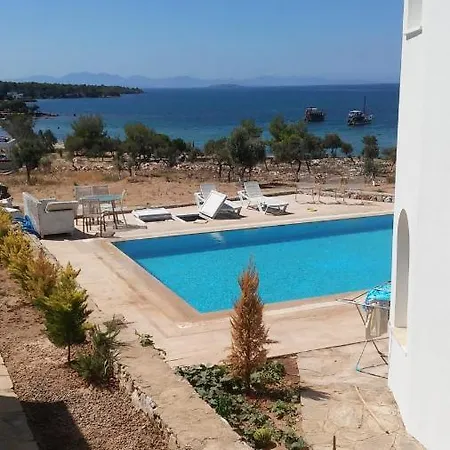 Beyaz Sahil Evleri Sitesi *